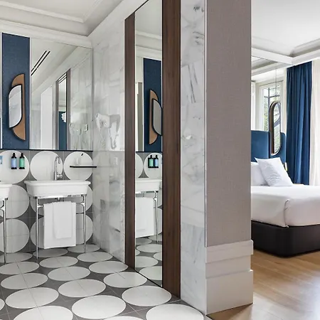 One Shot Recoletos Otel
