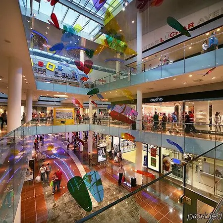 Hotel Aeropuerto T1 T2 T3