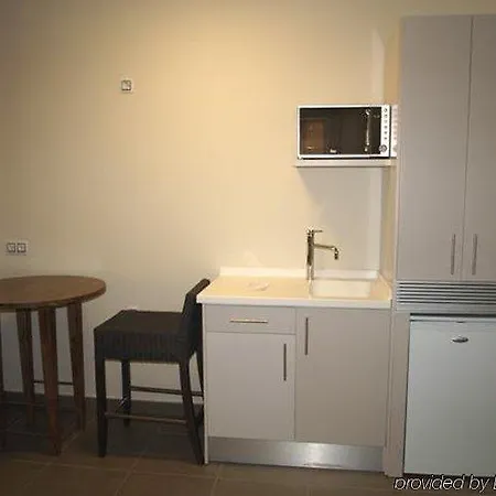 Hotel Eco Alcala Madryt