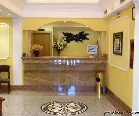 Hotel Don Luis 3*