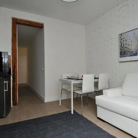 Fuencarral Suites