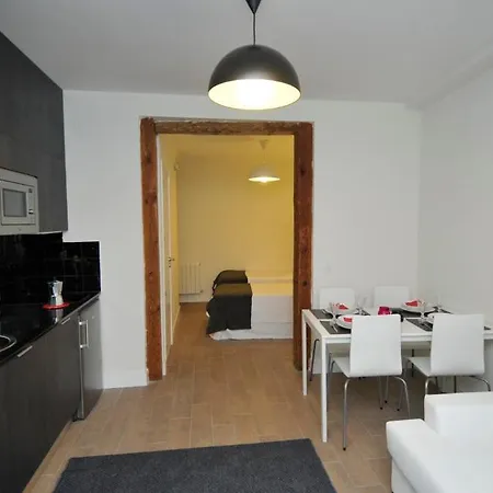 Fuencarral Suites * Madrid