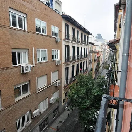 Apartment Fuencarral Suites Madrid