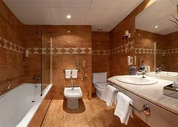 Ξενοδοχείο Centro, Affiliated By Melia 3*