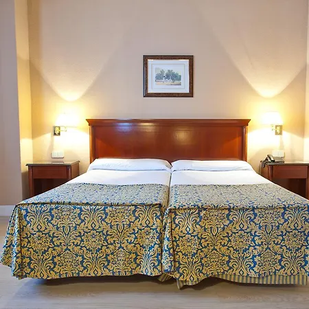Hotel Room Mate Macarena, Madrid Gran Via 3*