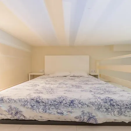 Apartment Puzzle Sol *