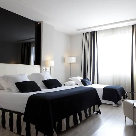 מלון Maydrit Airport 4*