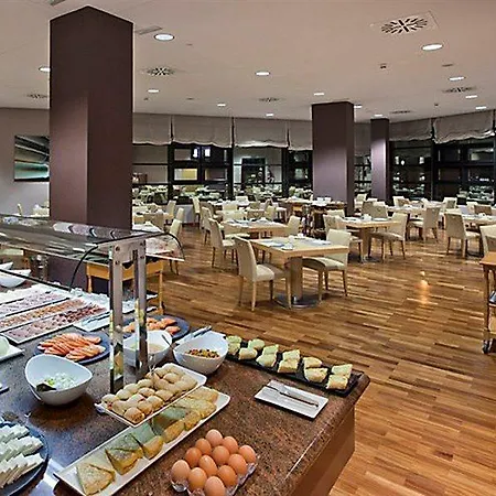 Ilunion Pio Xii Hotel