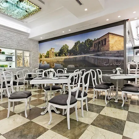 Grupotel Mayorazgo Hotell 4*