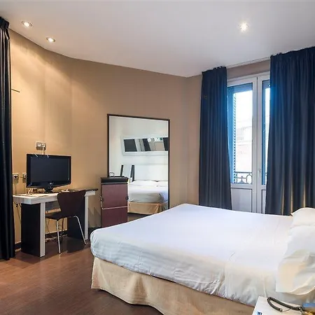 Petit Palace Triball Hotel Madrid