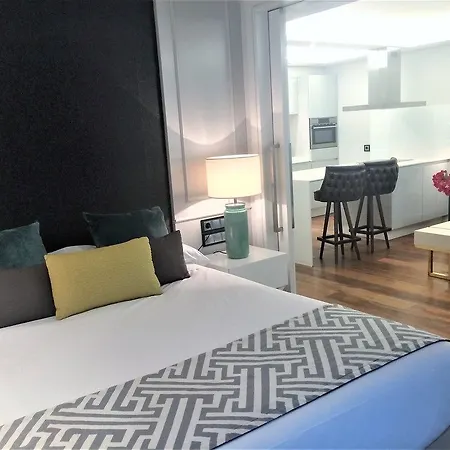 Smartrental Collection Centric Ii Aparthotel 4*
