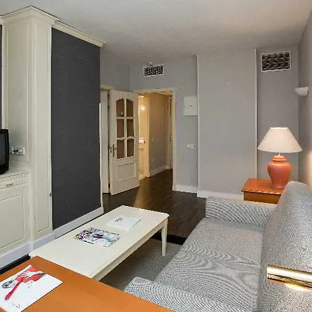 Ilunion Hotel