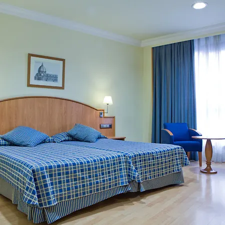 Hotel Ii Castillas 3*