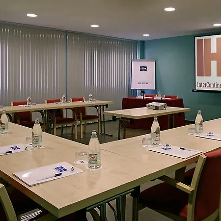 Aeropuerto T1 T2 T3 Hotel Madrid
