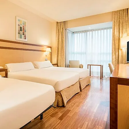 Hotel Ilunion Pio Xii 4*