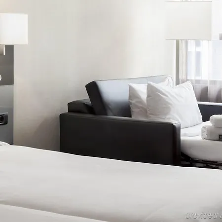 Ac Avenida De America By Marriott