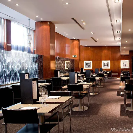 Hotel Ac Avenida De America By Marriott 3*