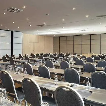 Hotel Ac Feria By Marriott Madrid