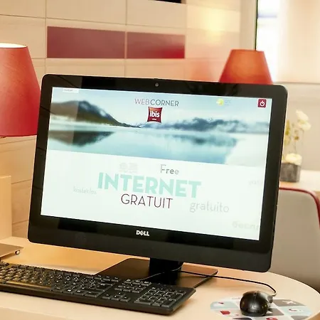 Ibis Aeropuerto Barajas 酒店 2*