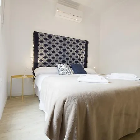 Apartamento To Let Santa Ana * Madrid