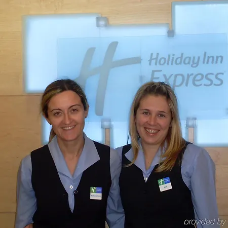 Hotel Aeropuerto T1 T2 T3