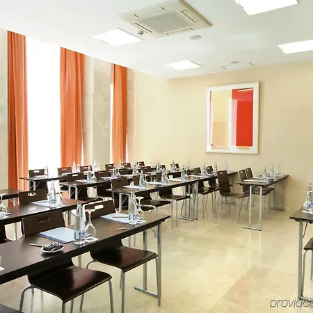 Hotel Occidental