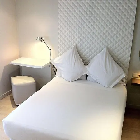 Urbansea Atocha 113 Hotel Madrid