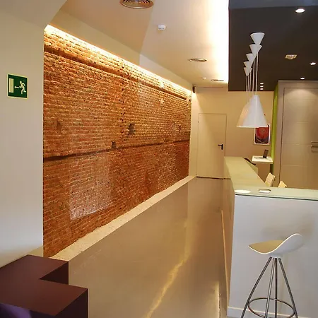 Hotel Urbansea Atocha 113 Madrid