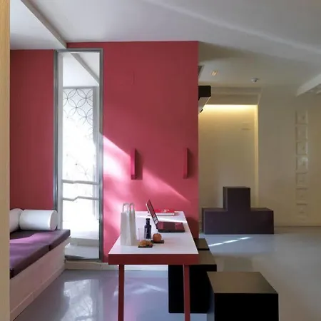 Urbansea Atocha 113 Hotel