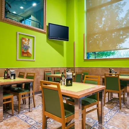 Hotel Julia 2*