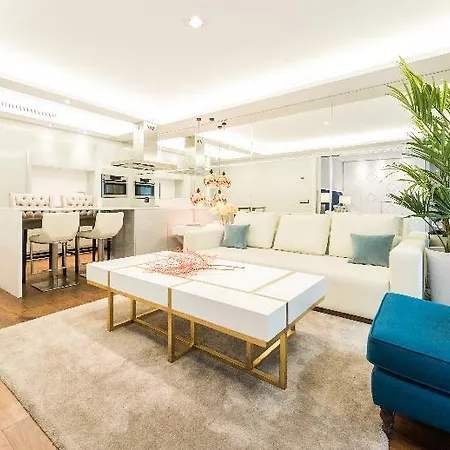 Smartrental Collection Centric Ii Aparthotel 4*