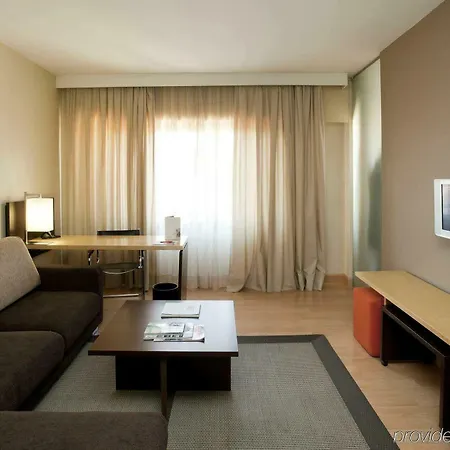 Ilunion Hotel