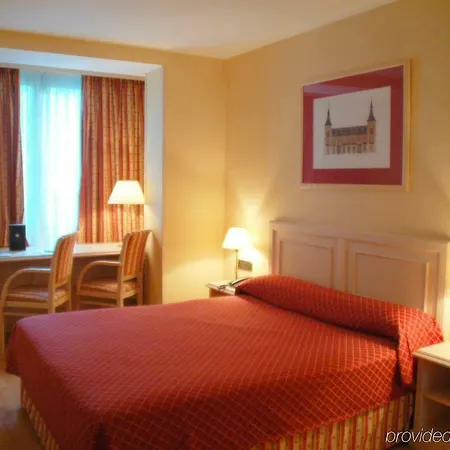 Hotel Senator Castellana 3*