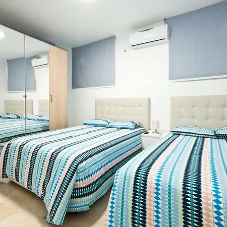 Aparthotel Oceany 3*