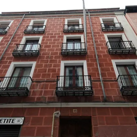 Apartment Fuencarral Suites *