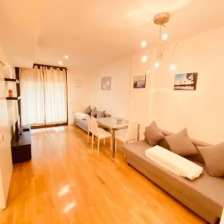 Apartment Airport, Ifema, Wanda *