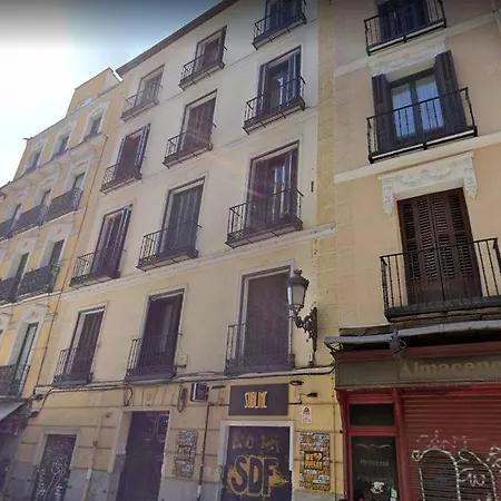 L&h Plaza Mayor Apartment *