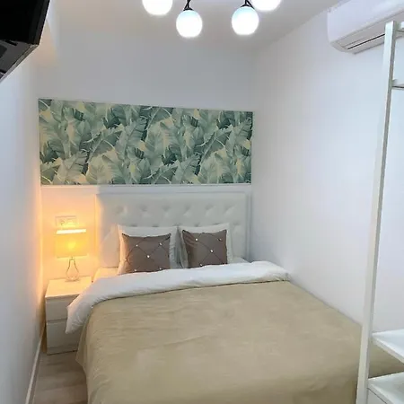 Plaza Apartamento *