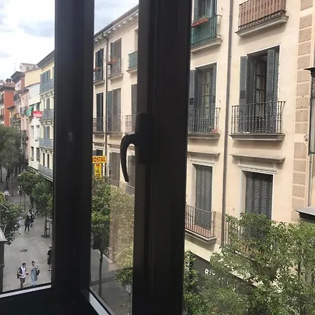 阿德阁旅馆 * 马德里