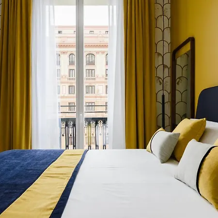 Smartrental Collection Gran Via Centric 4*