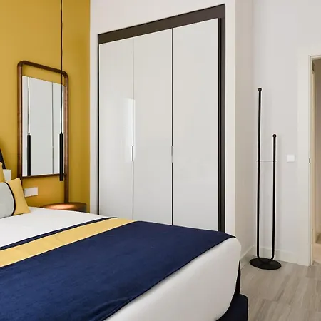 Aparthotel Smartrental Collection Gran Via Centric 4*