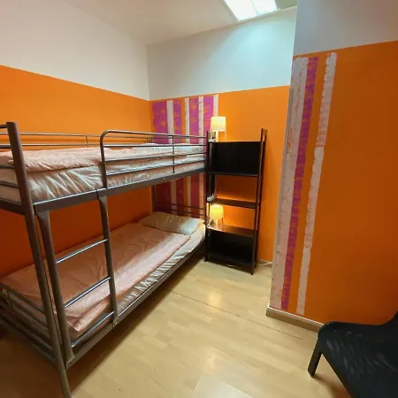Gasthof Bed By Bossh! Madrid