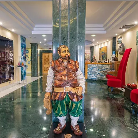 Hotel Sancho 3*