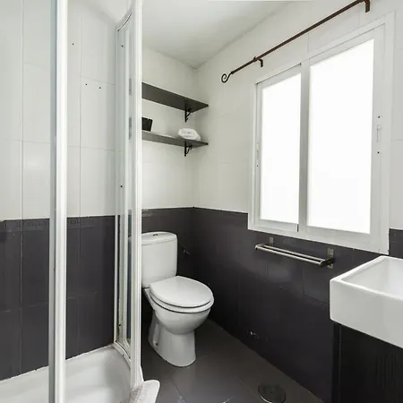 Almadén, La Travesía Del Paseo Del Prado - Retiro Apartamento
