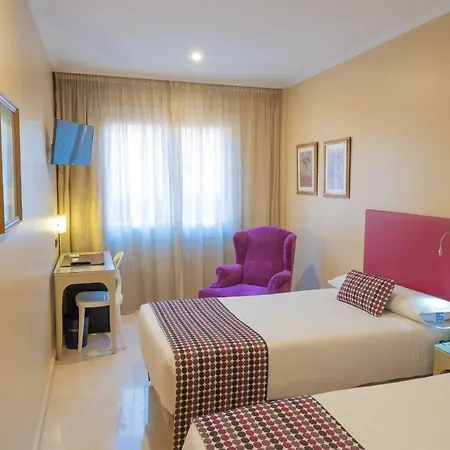 Sancho Hotel 3*