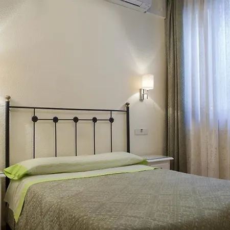 Alpes Gasthof Madrid