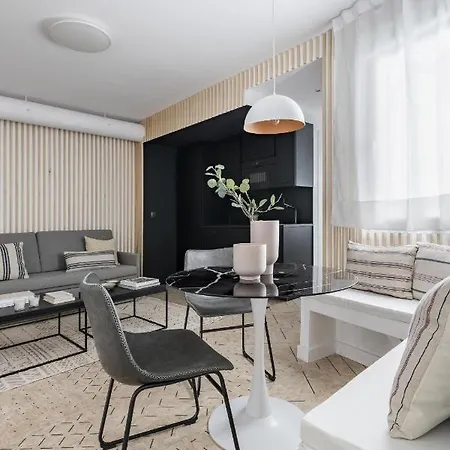 Maderas By Olala Homes Apartment