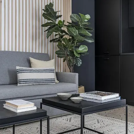 Apartment Maderas By Olala Homes *