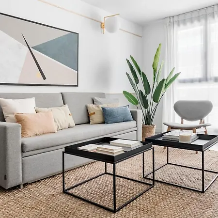 Apartment Cool By Olala Homes *