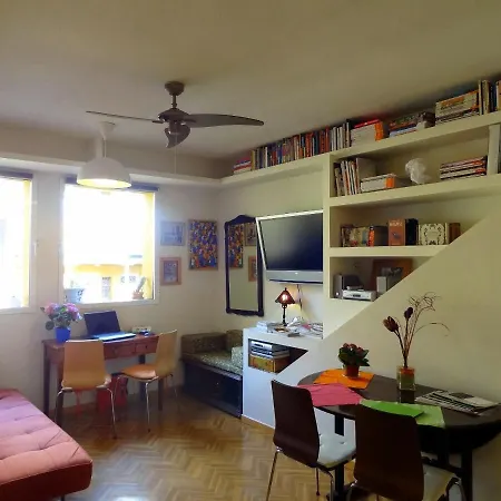 Olivar Apartment *